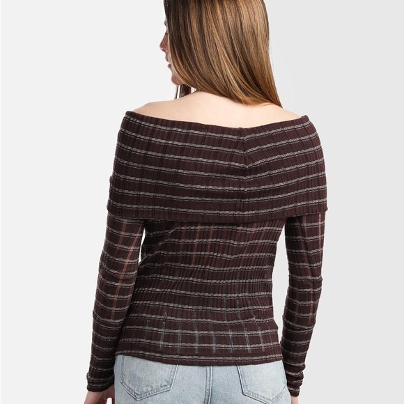 Free People Snowbunny Off The Shoulder Top - Picture 2 of 13